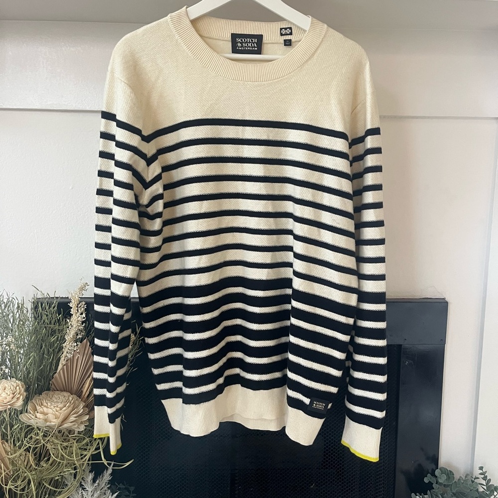 Scotch and Soda Men's Black and White Striped Sweater